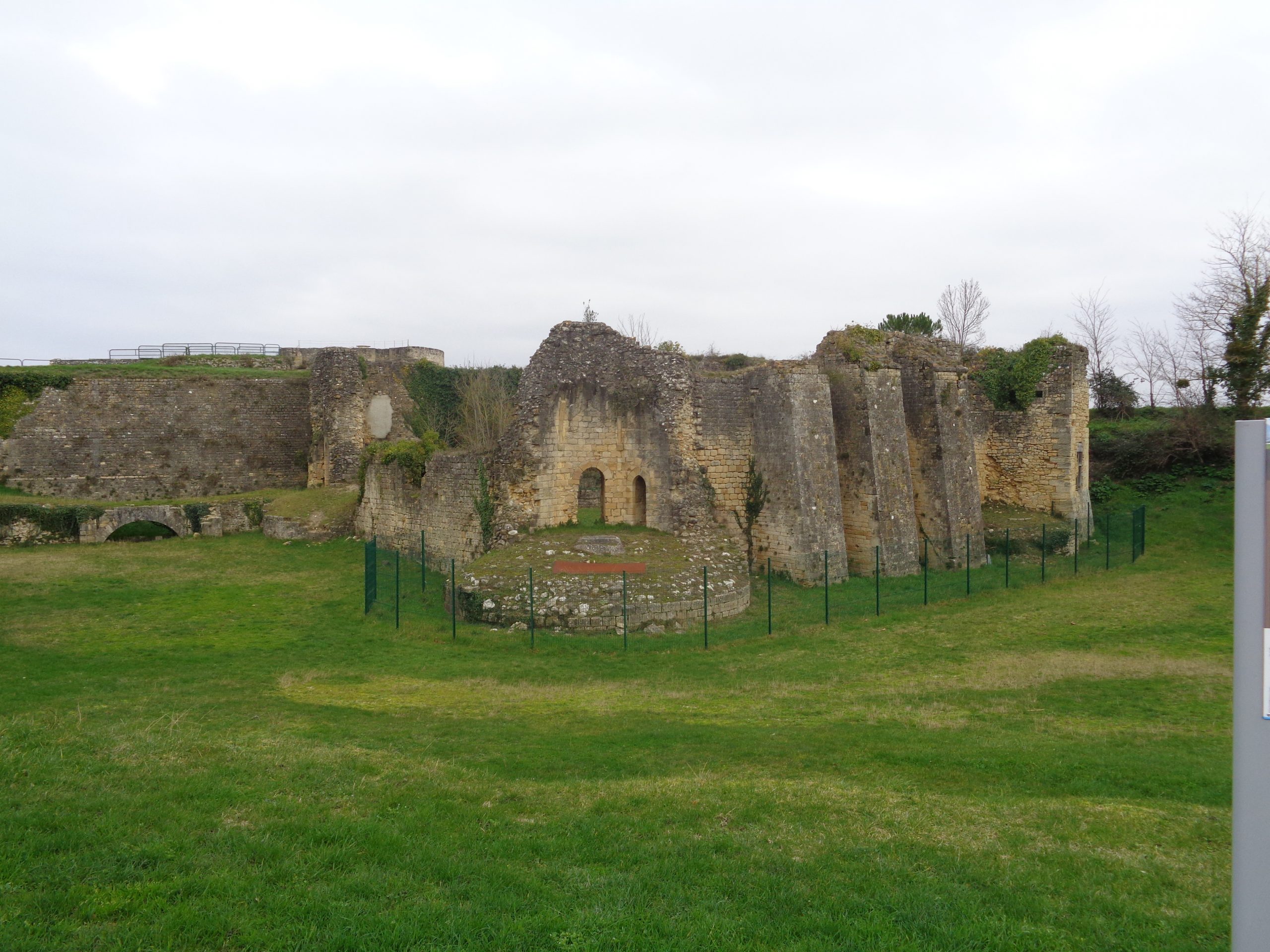 Balade à roulettes : Ville de Blaye