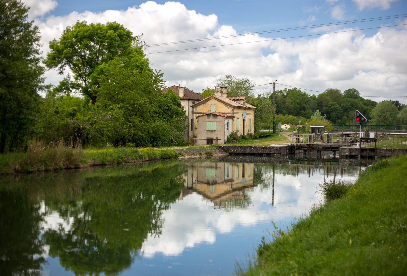 The Canal des 2 Mers by bike in Gironde