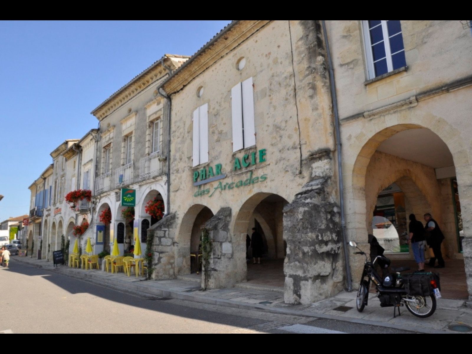 Les Pistes de Robin : Sauveterre-de-Guyenne
