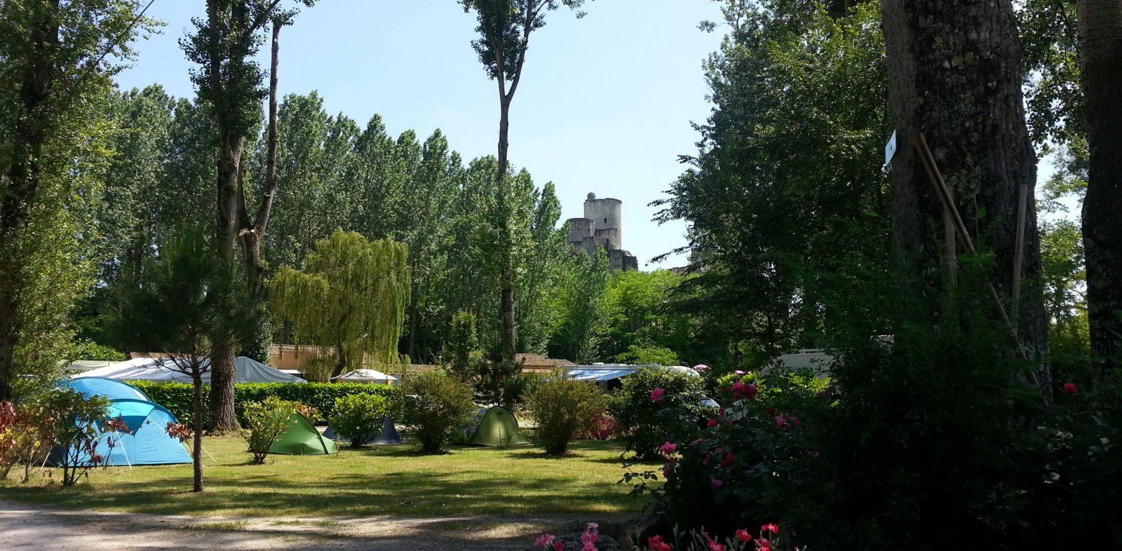 Entrée – Camping du Vieux Château – Rauzan
