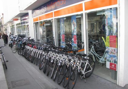 Location de vélos « Bordeaux Scooters »